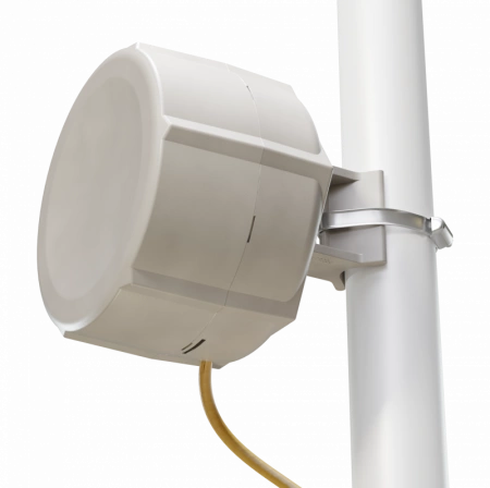Радиомаршрутизатор MikroTik SXT LTE6 kit SXTR&FG621-EA